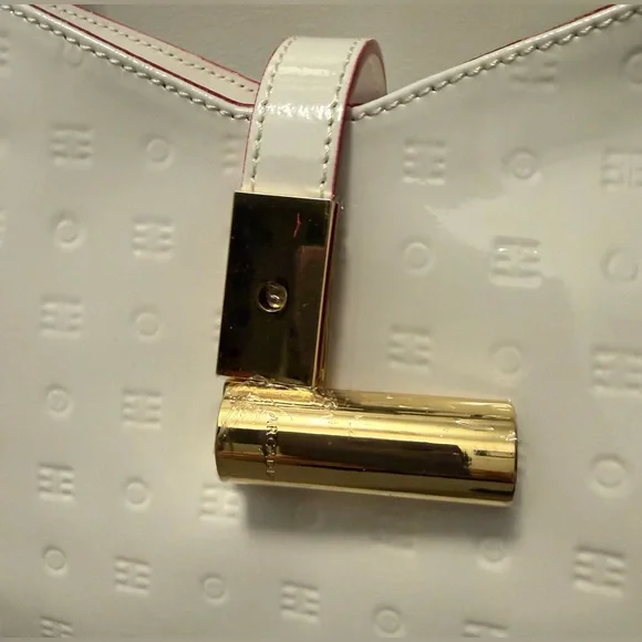 Arcadia Stunning White Patent Leather W/Red Trim Shoulder Bag W/Gold-Tone NWT - Picture 4 of 16